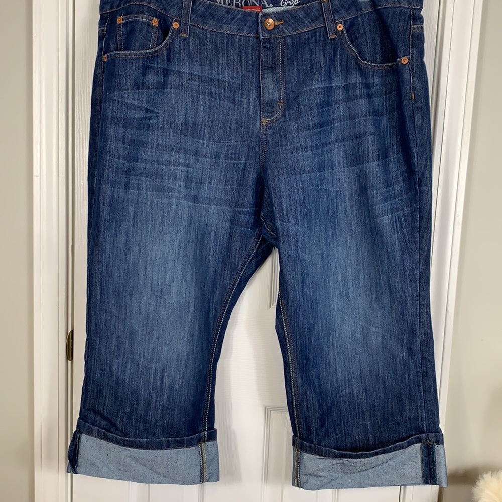 Merona cropped blue jeans size 22WR. - Picture 2 of 6